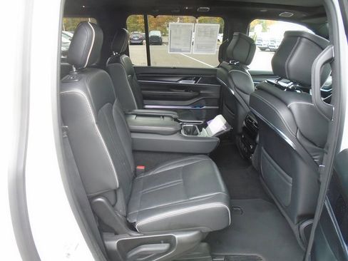 Used 2024 Jeep Grand Wagoneer L Series II w/ Quick Order Packagew 28T image 10