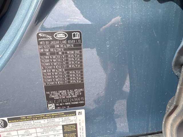 Used 2026 Land Rover Defender 110 S AWD/4WD image 7