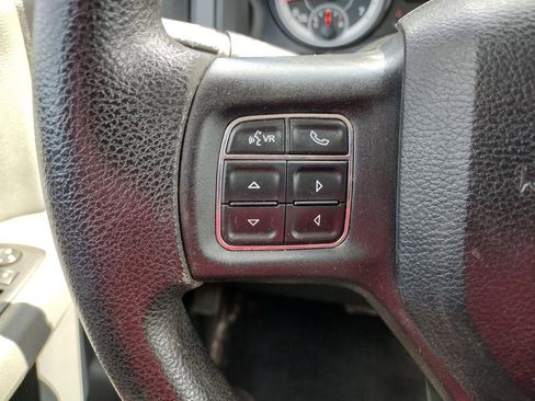 Used 2016 RAM 1500 Classic SLT image 18