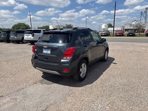 Certified 2021 Chevrolet Trax LT image 6