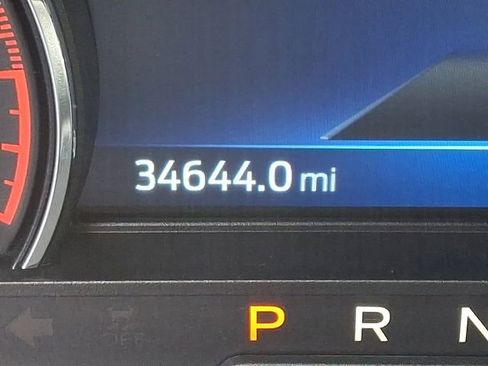 Used 2022 Ford Explorer XLT w/ Equipment Group 202A image 20