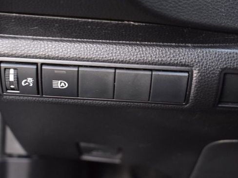 Used 2024 Toyota Corolla LE image 40