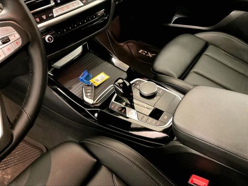 Used 2024 BMW X3 xDrive30i w/ Premium Package image 20