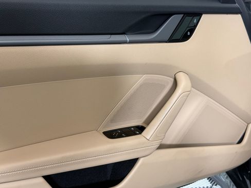 Certified 2021 Porsche 911 Carrera 4S image 15