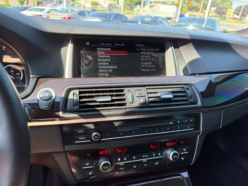 Used 2015 BMW 528i xDrive Sedan AWD/4WD image 11