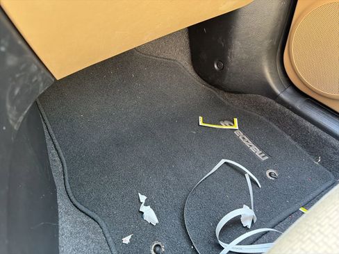 Used 2011 MAZDA MAZDA3 i Touring image 23