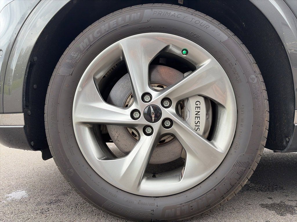 Certified 2026 Genesis GV70 2.5T Advanced AWD/4WD image 21