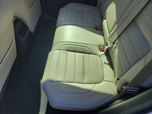 Used 2020 Honda CR-V LX image 8