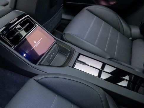 New 2026 Porsche Panamera 4 image 20