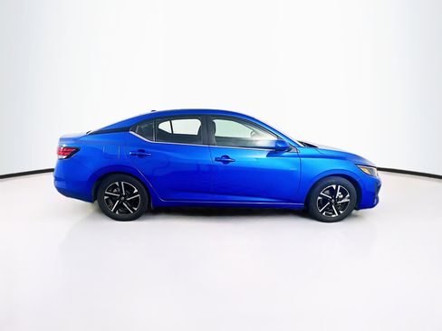 Used 2024 Nissan Sentra SV FWD image 10