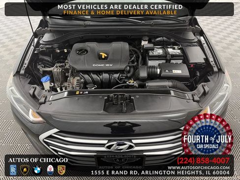 Used 2017 Hyundai Elantra SE FWD image 19