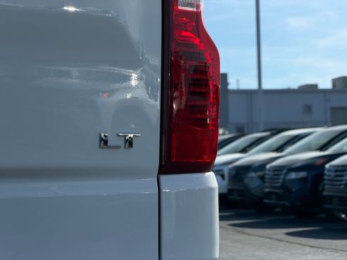 Used 2024 Chevrolet Silverado 1500 LT image 43