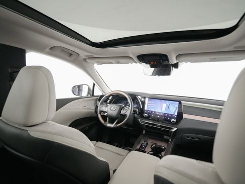 Certified 2025 Lexus RX 350 Luxury image 16