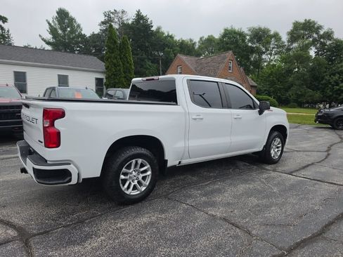 Used 2022 Chevrolet Silverado 1500 RST w/ Z71 Off-Road Package AWD/4WD image 5