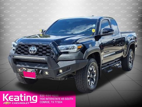 Used 2023 Toyota Tacoma TRD Off-Road AWD/4WD image 8