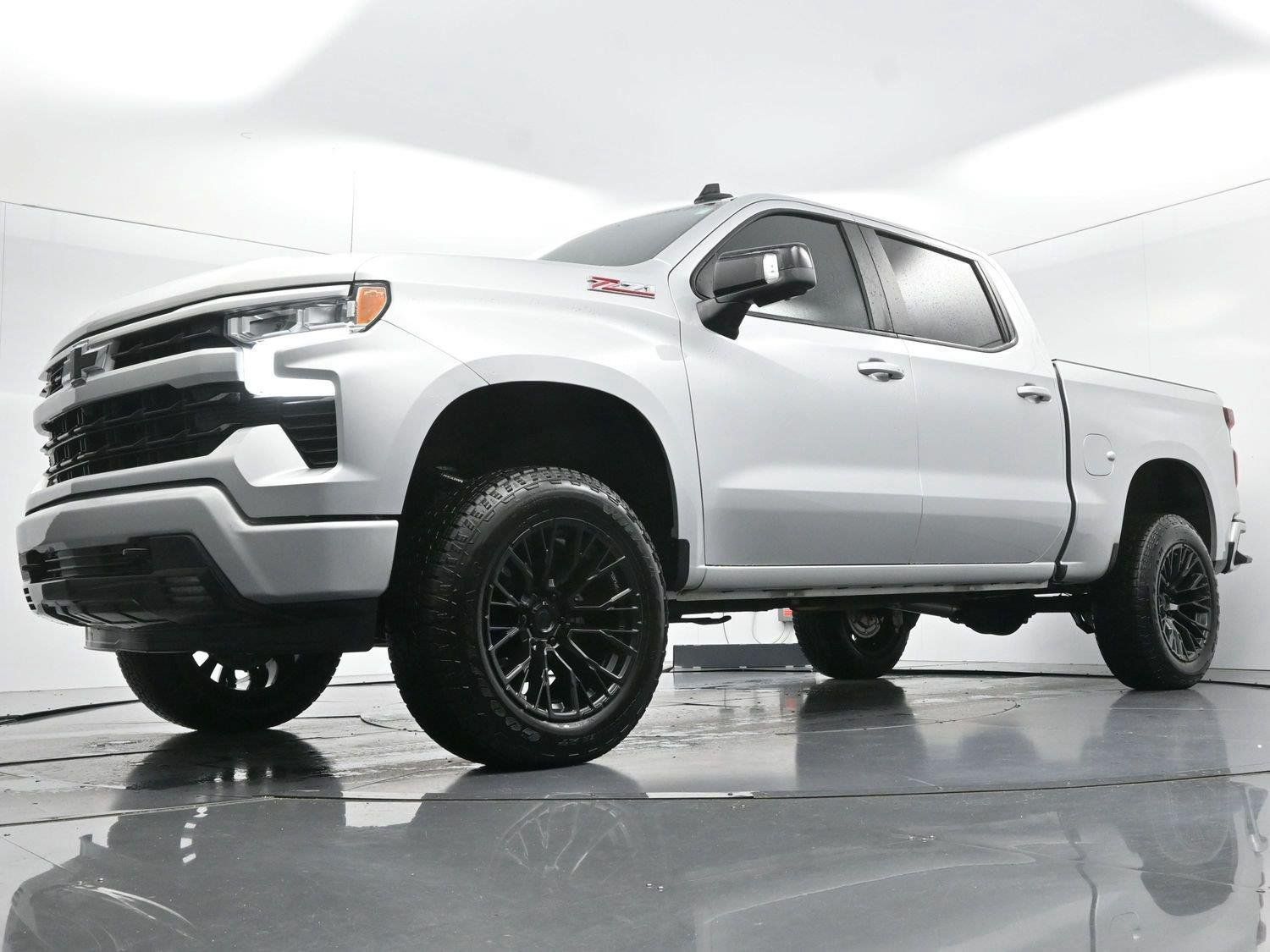 Used 2022 Chevrolet Silverado 1500 RST w/ RST All Star Premium Package AWD/4WD image 45