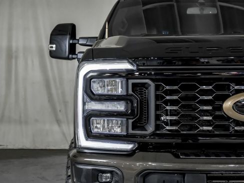 Used 2025 Ford F350 King Ranch image 40