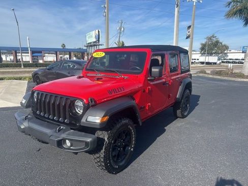 Used 2022 Jeep Wrangler Unlimited Sport image 3