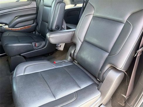 Used 2016 Chevrolet Suburban LTZ image 12