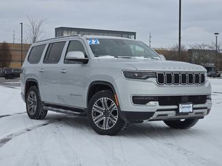 Used 2022 Jeep Wagoneer Series III w/ Flexible Seating Group video 2