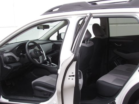 Used 2020 Subaru Outback Premium AWD/4WD image 12