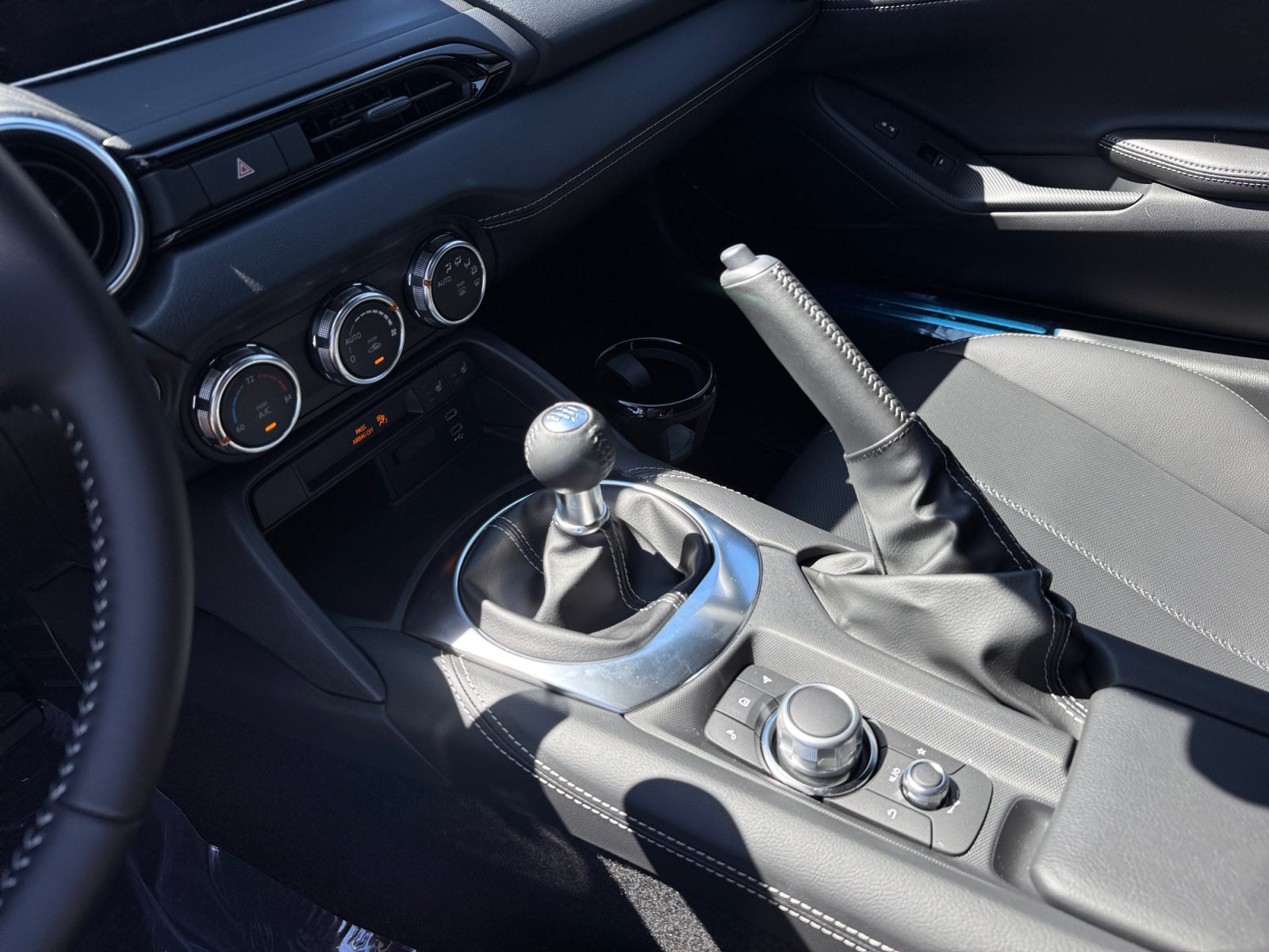New 2026 MAZDA MX-5 Miata Grand Touring w/ Weather Package RWD image 13