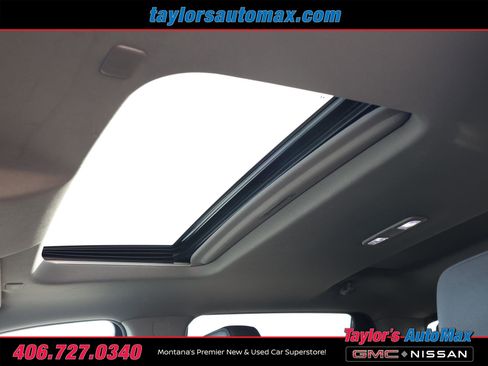 Used 2023 GMC Sierra 3500 SLT image 40