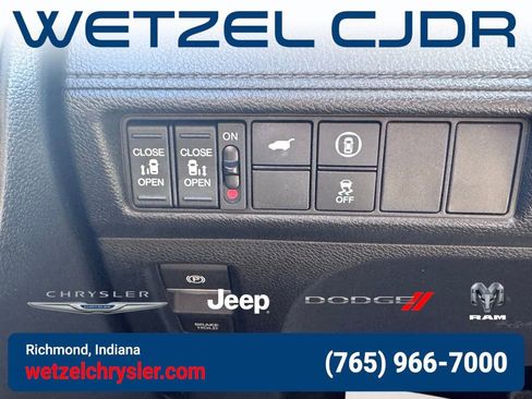 Used 2024 Honda Odyssey Sport image 23