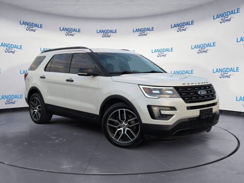 Used 2016 Ford Explorer Sport w/ Equipment Group 401A image 2