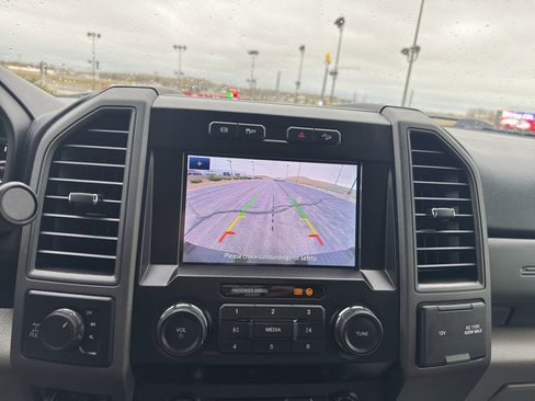 Used 2021 Ford F250 XL w/ STX Appearance Package image 19