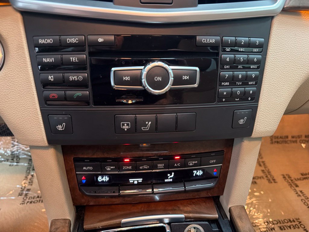 Used 2013 Mercedes-Benz E 350 Sedan image 16