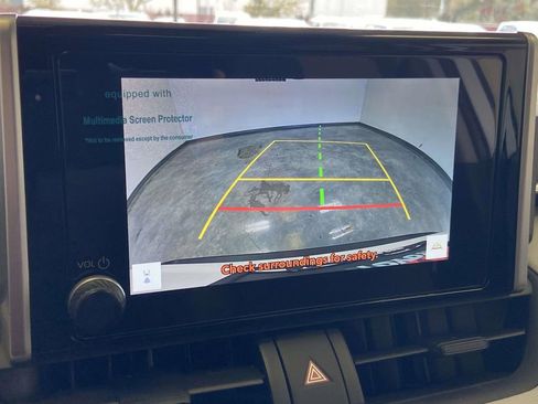 Used 2025 Toyota RAV4 XLE w/ Convenience Package image 26