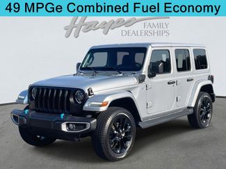 Used 2022 Jeep Wrangler Unlimited Sahara video 1