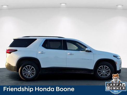Used 2023 Chevrolet Traverse LT FWD image 7