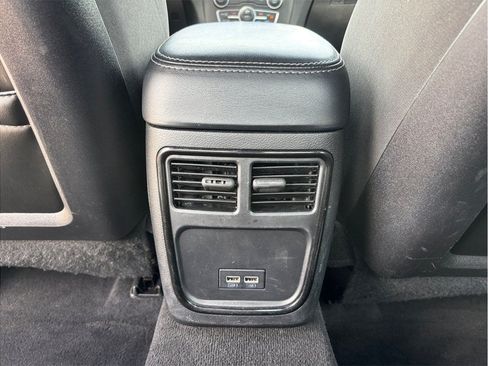 Used 2022 Dodge Charger GT w/ Blacktop Package RWD image 35