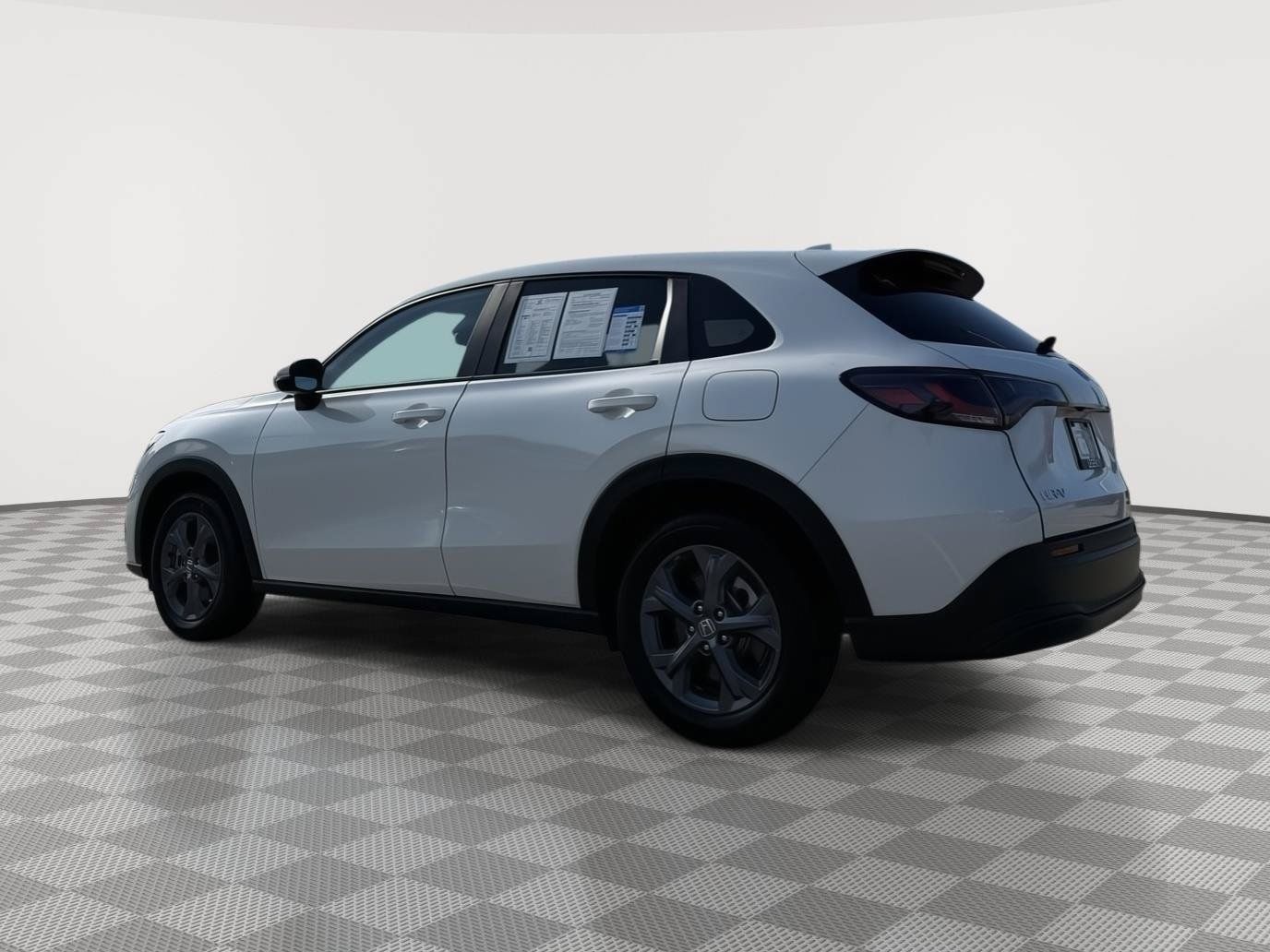 Certified 2026 Honda HR-V LX image 4
