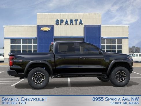 New 2026 Chevrolet Colorado ZR2 w/ Technology Package AWD/4WD image 5