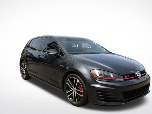Used 2017 Volkswagen GTI Sport FWD image 6