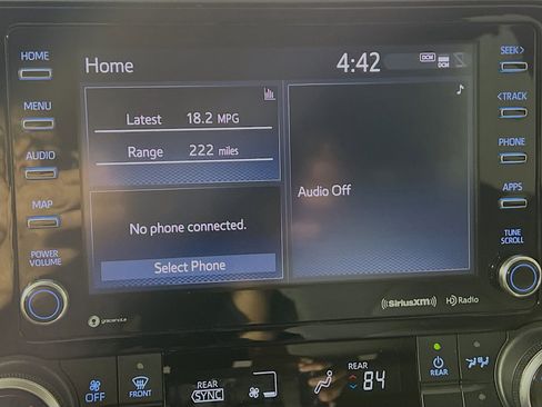 Used 2021 Toyota Highlander XLE image 27