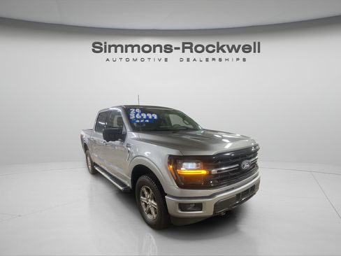 Used 2024 Ford F150 XLT AWD/4WD image 7