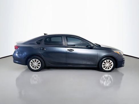 Used 2020 Kia Forte Sedan FWD image 11