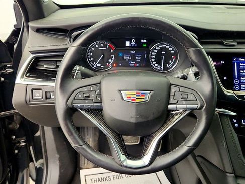 Used 2024 Cadillac XT6 Sport w/ LPO, ONYX Package AWD/4WD image 12