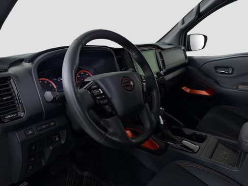 Used 2024 Nissan Frontier Pro-X w/ Pro Convenience Package RWD image 10