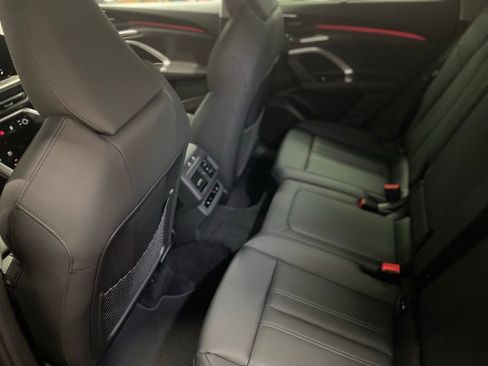 New 2025 Audi Q5 Prestige image 5