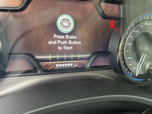 Used 2022 RAM 1500 Limited image 10