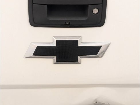 Used 2019 Chevrolet Silverado 2500 High Country w/ Duramax Plus Package AWD/4WD image 4