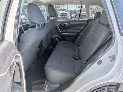 Certified 2022 Toyota RAV4 LE image 18