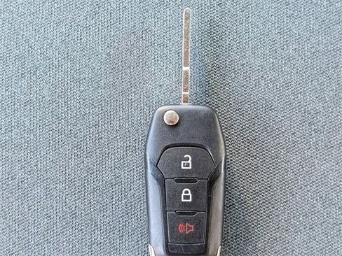 Used 2024 Ford F150 XLT image 26