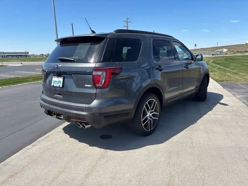 Used 2019 Ford Explorer Sport w/ Equipment Group 401A AWD/4WD image 3