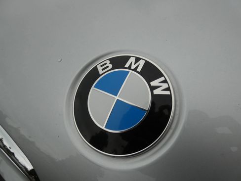 Used 2019 BMW 530i w/ Convenience Package image 73